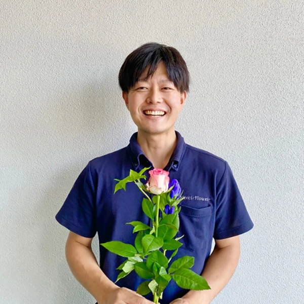 安藤 嘉章 写真